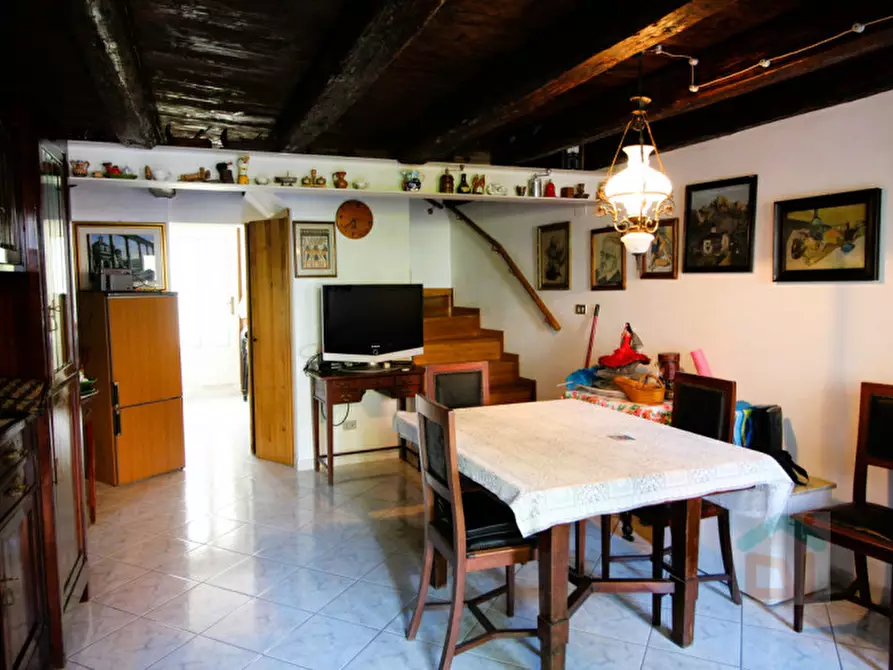 casa indipendente in vendita a Rivignano Teor in zona Rivignano