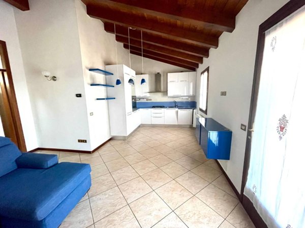 appartamento in vendita a Rivignano Teor