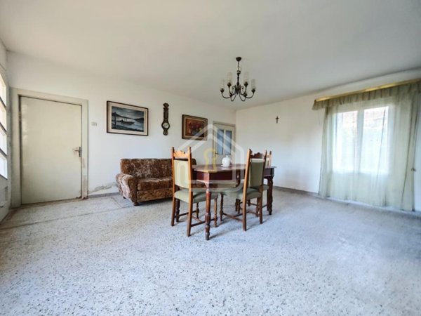 casa indipendente in vendita a Rivignano Teor