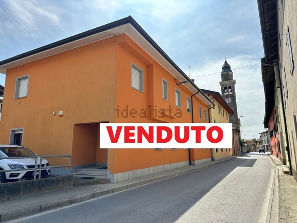 appartamento in vendita a Rivignano Teor in zona Rivarotta