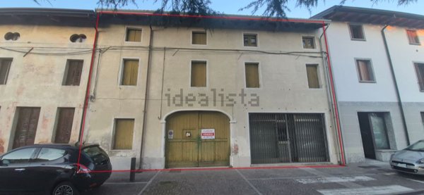 casale in vendita a Rivignano Teor