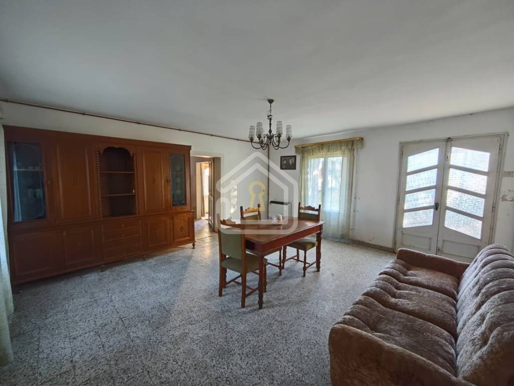 casa indipendente in vendita a Rivignano Teor in zona Rivignano