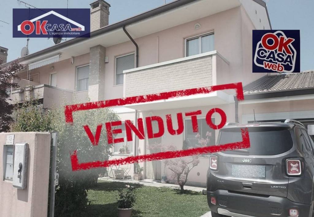 casa indipendente in vendita a Fiumicello Villa Vicentina in zona Fiumicello
