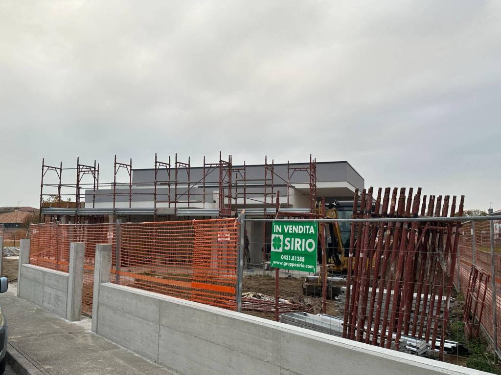 casa indipendente in vendita a Fiumicello Villa Vicentina