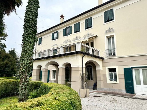 villa in vendita a Fiumicello Villa Vicentina