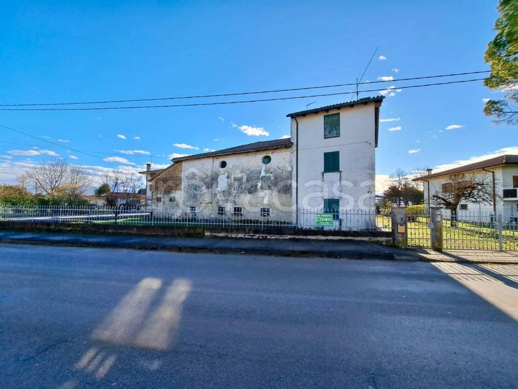 casa indipendente in vendita a Fiumicello Villa Vicentina in zona San Valentino