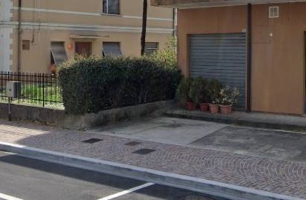 negozio in vendita a Fiumicello Villa Vicentina