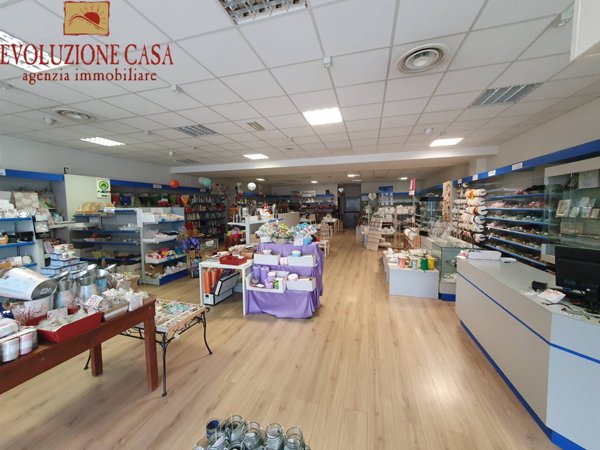 casa indipendente in vendita a Fiumicello Villa Vicentina in zona Fiumicello