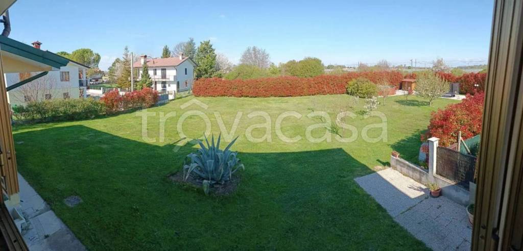 casa indipendente in vendita a Fiumicello Villa Vicentina