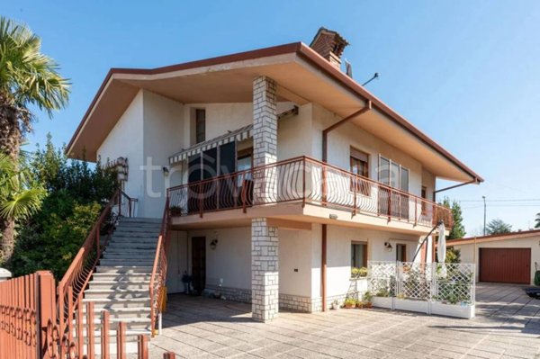 casa indipendente in vendita a Fiumicello Villa Vicentina