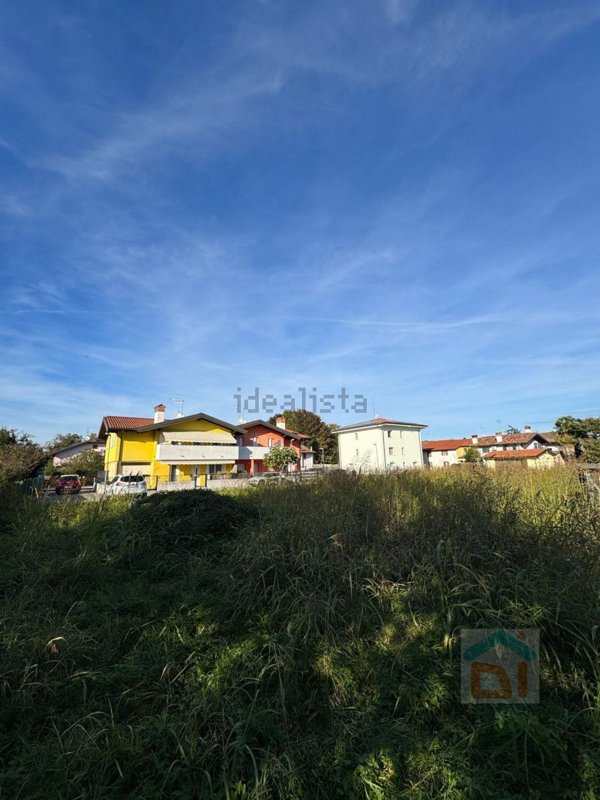 terreno edificabile in vendita a Fiumicello Villa Vicentina in zona Capodisopra