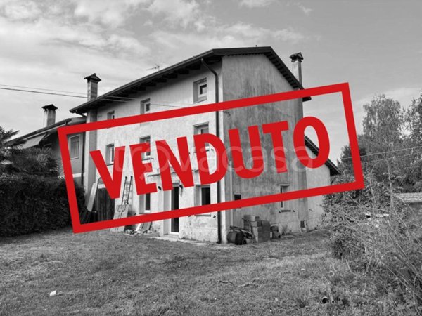 casa indipendente in vendita a Fiumicello Villa Vicentina