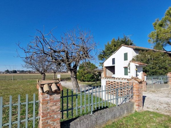 casa indipendente in vendita a Fiumicello Villa Vicentina in zona Fiumicello