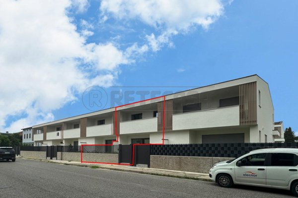 casa indipendente in vendita a Fiumicello Villa Vicentina in zona Fiumicello