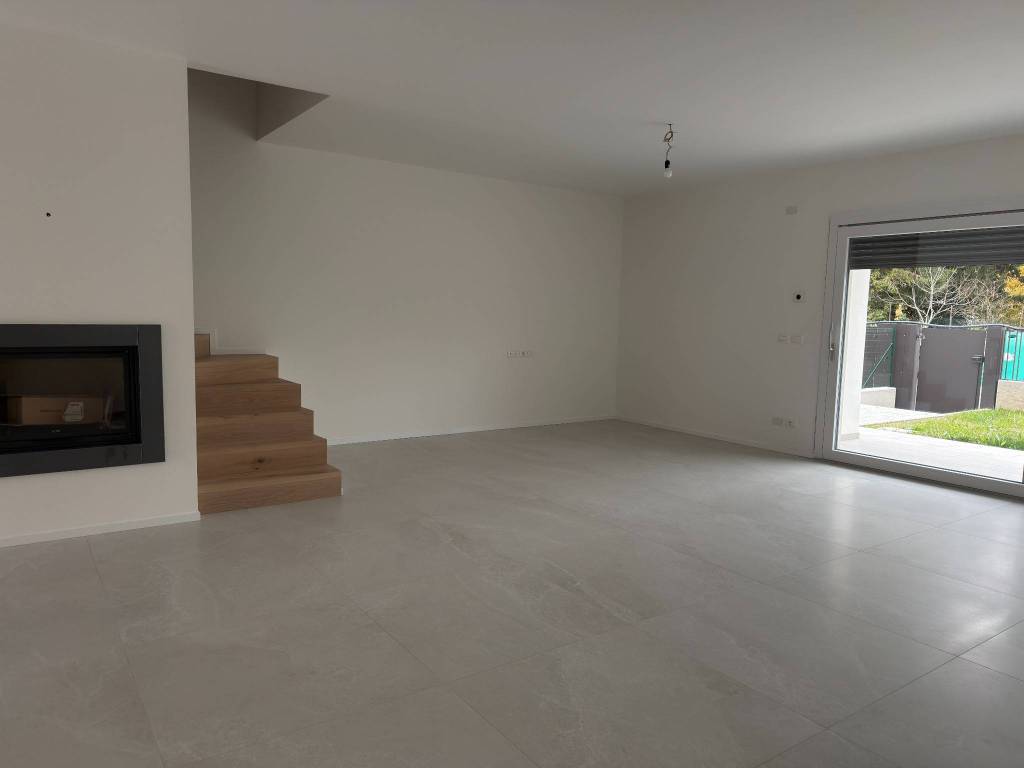 casa indipendente in vendita a Fiumicello Villa Vicentina in zona San Valentino