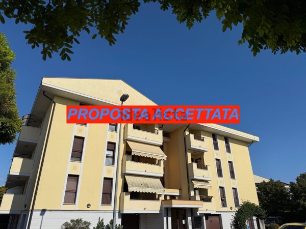 casa indipendente in vendita a Fiumicello Villa Vicentina in zona Fiumicello