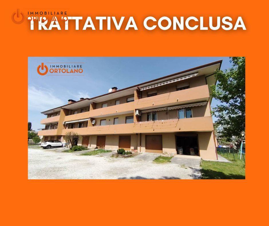 appartamento in vendita a Fiumicello Villa Vicentina in zona Fiumicello