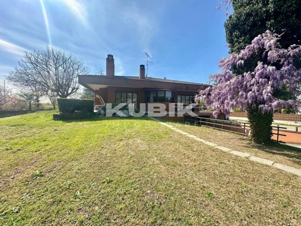 casa indipendente in vendita a Fiumicello Villa Vicentina in zona San Valentino