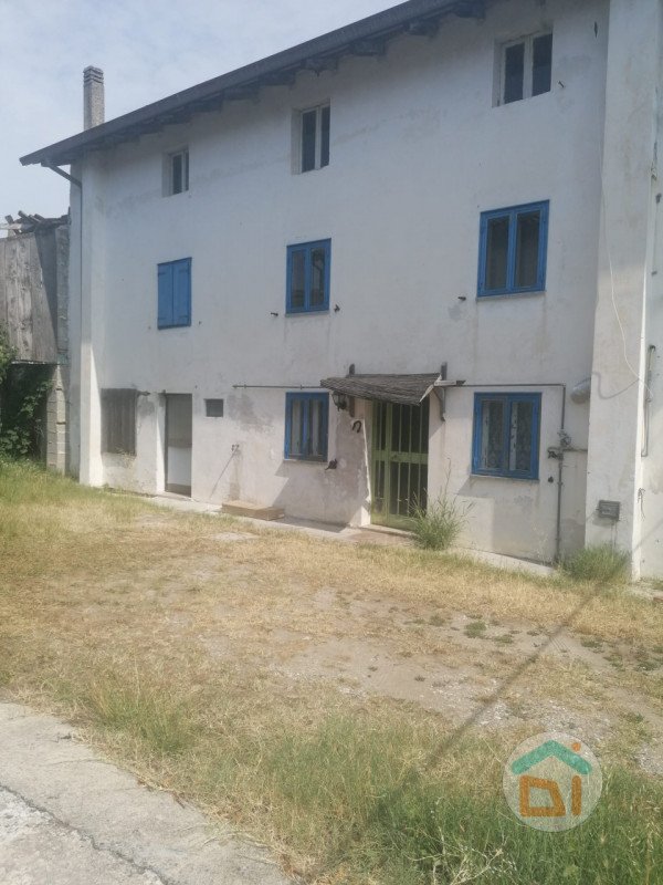 casa indipendente in vendita a Fiumicello Villa Vicentina in zona San Valentino