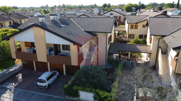 appartamento in vendita a Fiumicello Villa Vicentina in zona Papariano