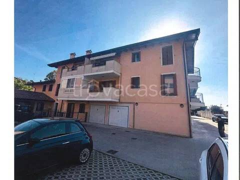 appartamento in vendita a Fiumicello Villa Vicentina in zona Fiumicello