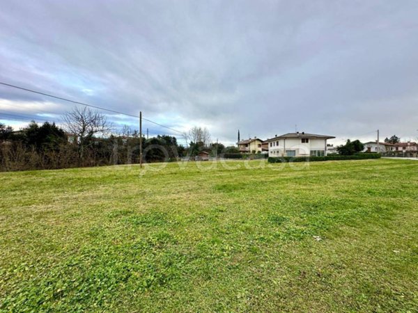villa in vendita a Capriva del Friuli