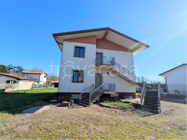 appartamento in vendita a Capriva del Friuli
