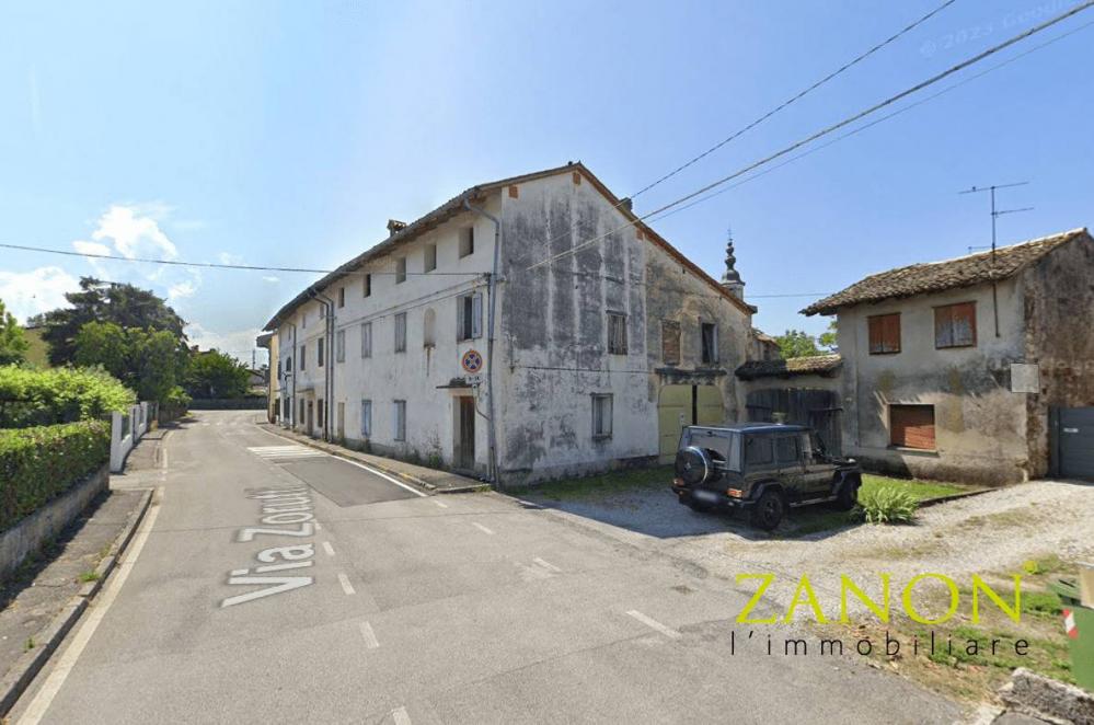 casa semindipendente in vendita a Capriva del Friuli