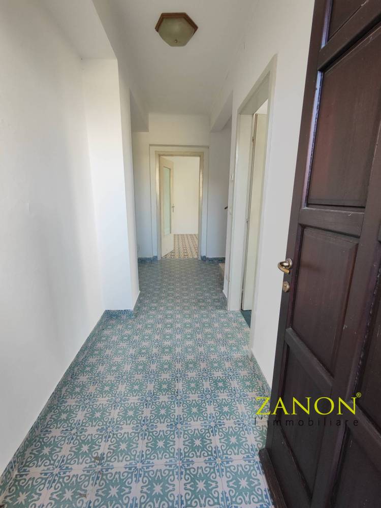 casa indipendente in vendita a Capriva del Friuli