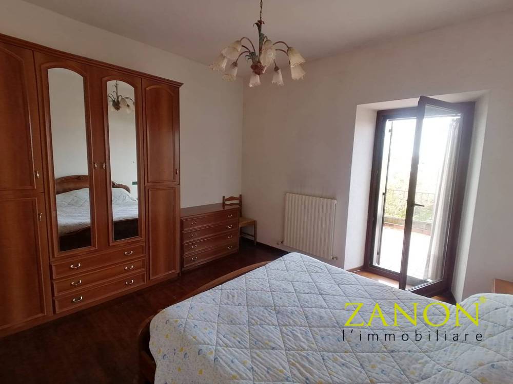 casa indipendente in vendita a Capriva del Friuli