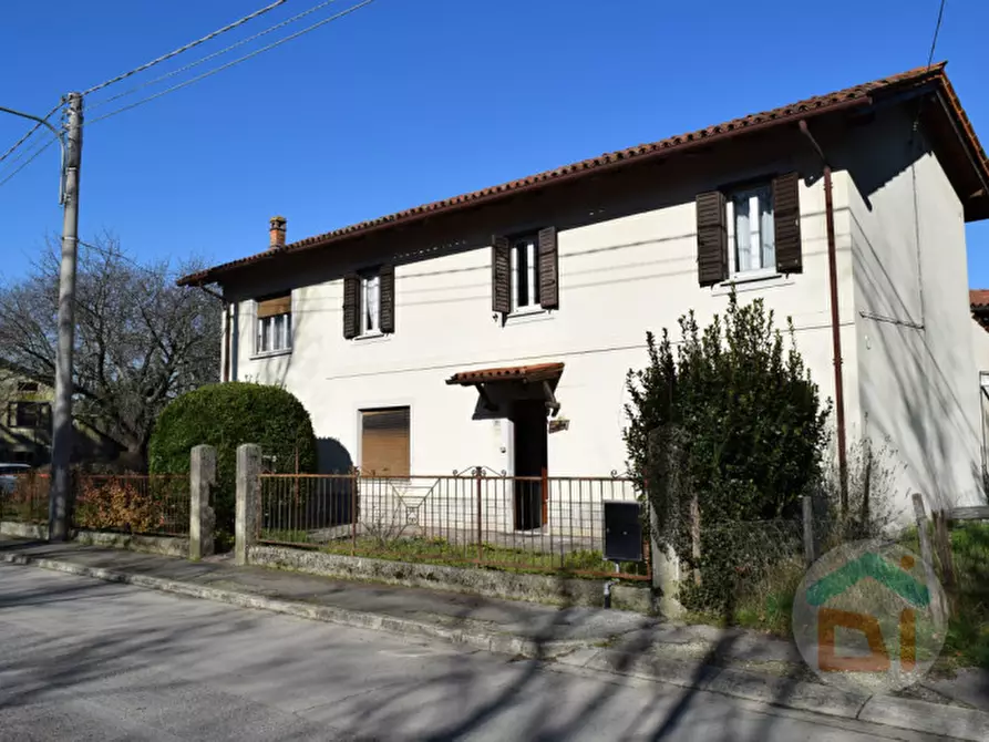casa indipendente in vendita a Capriva del Friuli