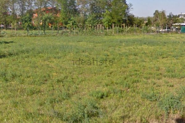 terreno edificabile in vendita a Capriva del Friuli