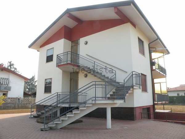 casa indipendente in vendita a Capriva del Friuli