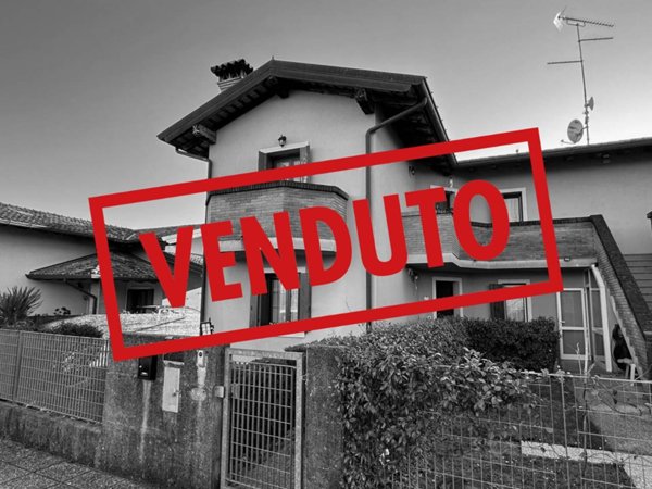 appartamento in vendita a Capriva del Friuli