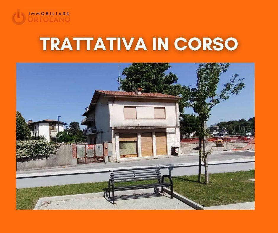 casa indipendente in vendita a Capriva del Friuli