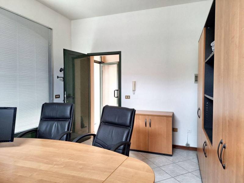 negozio in vendita a Cormons