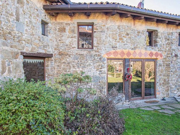 casa indipendente in vendita a Cormons