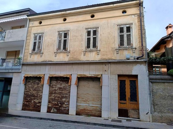 casa indipendente in vendita a Cormons