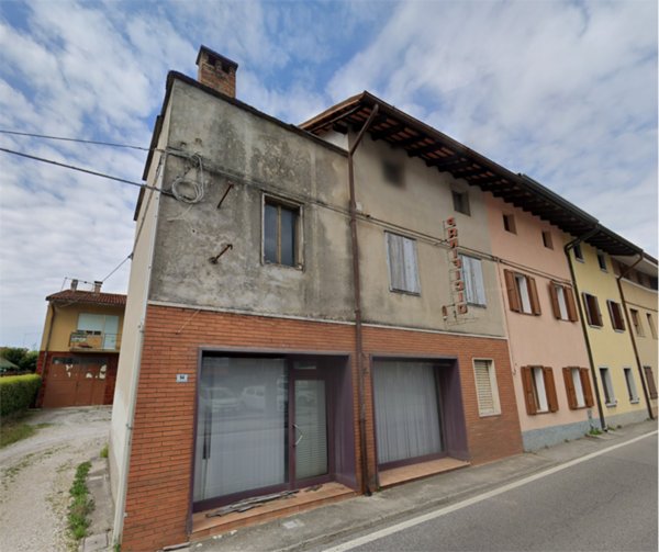 negozio in vendita a Cormons