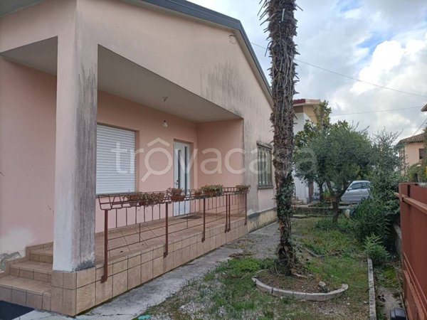 casa indipendente in vendita a Cormons