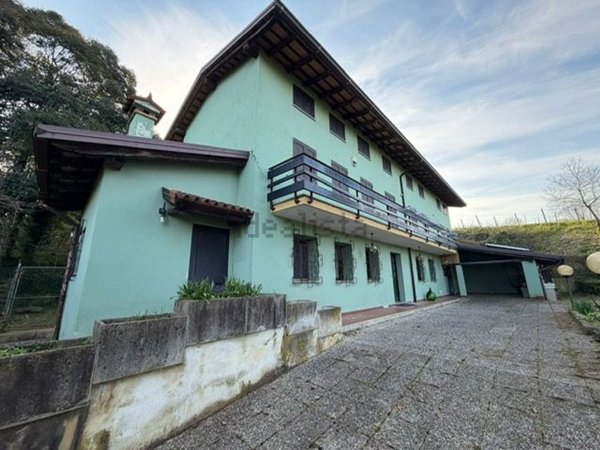 casale in vendita a Cormons