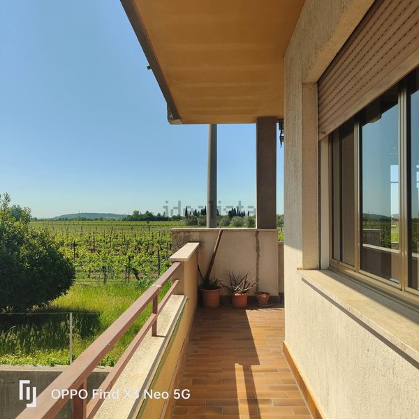 appartamento in vendita a Cormons in zona Brazzano