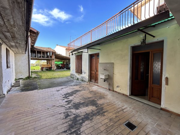 casale in vendita a Cormons