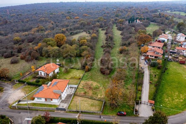terreno edificabile in vendita a Doberdò del Lago