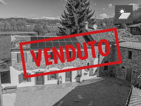 casa indipendente in vendita a Dolegna del Collio in zona Vencò