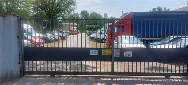 capannone in vendita a Farra d'Isonzo