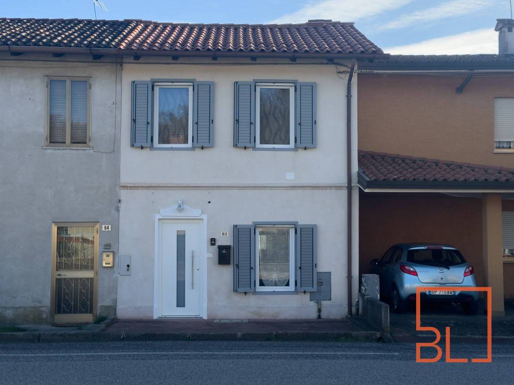 casa indipendente in vendita a Farra d'Isonzo