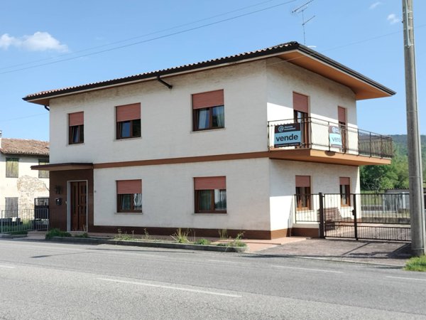 casa indipendente in vendita a Farra d'Isonzo