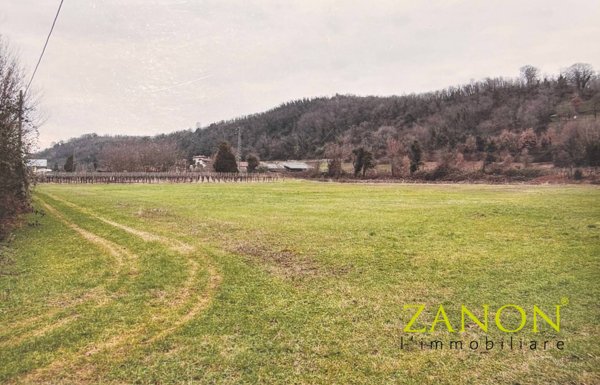negozio in vendita a Farra d'Isonzo