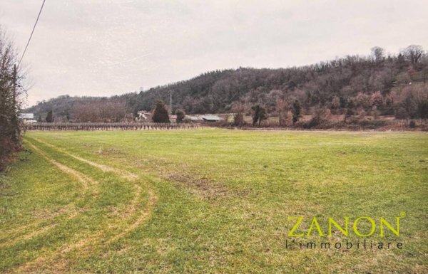 negozio in vendita a Farra d'Isonzo
